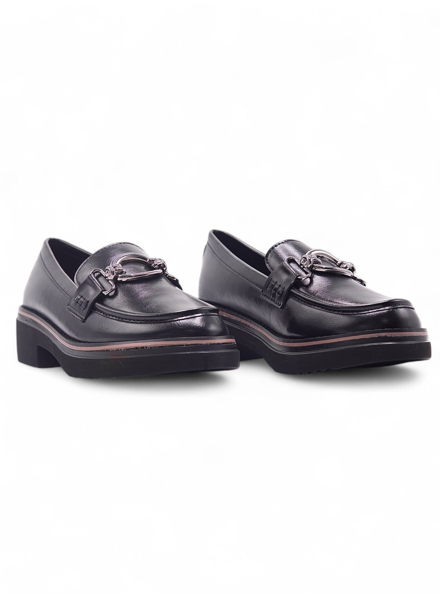 14068-Mocasines con Tacón Bajo y Adorno Metálico