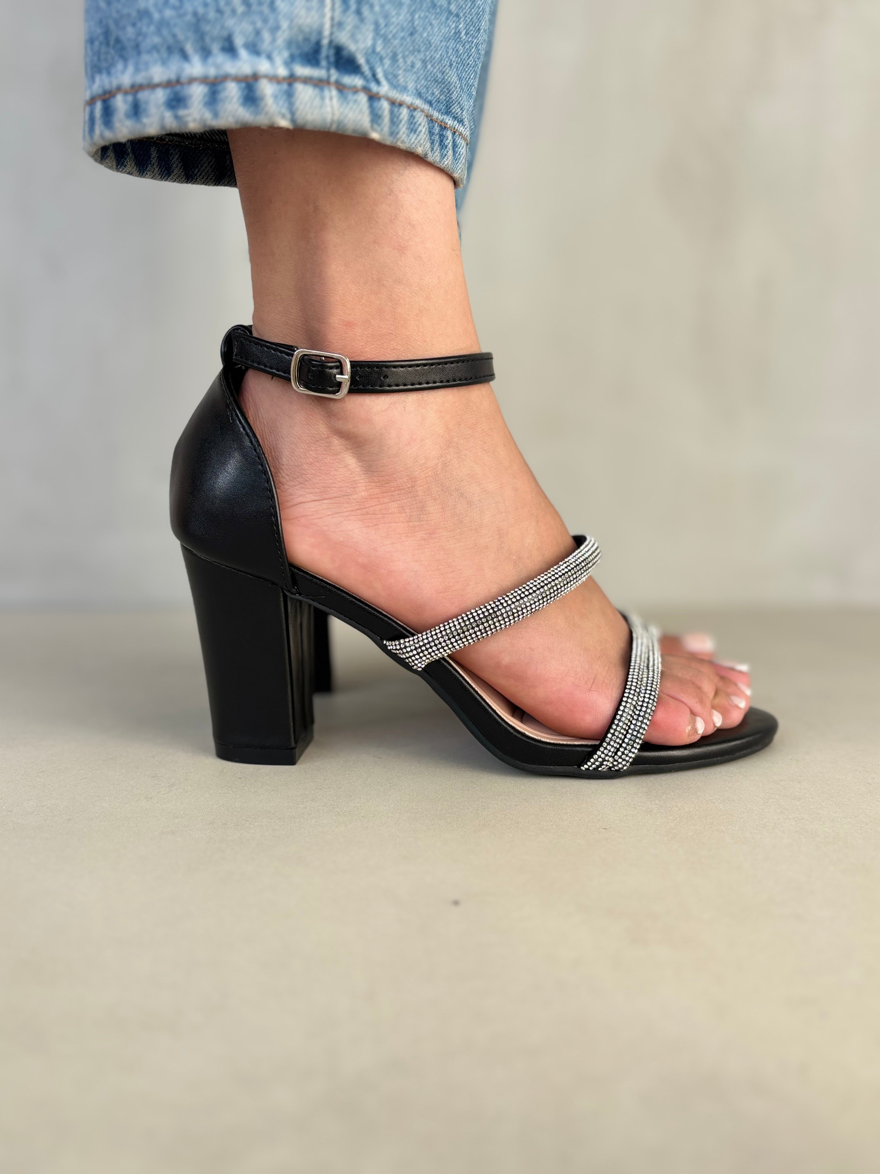 Sandalias Gala Brillo 14331 Con Tacón Alto Y Tiras Brillantes Con Hebilla Ajustable Para Un Estilo Elegante Y Atemporal