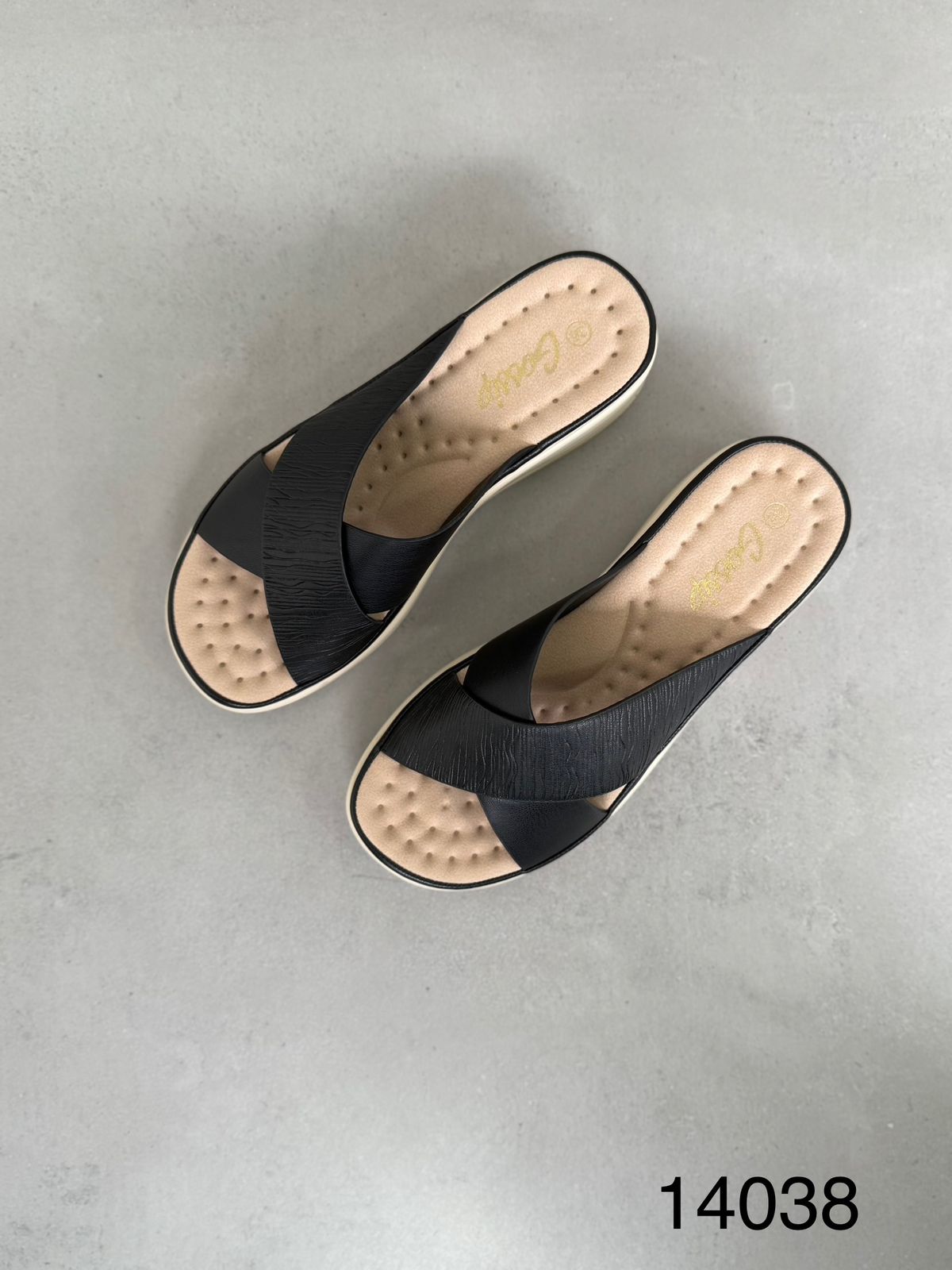 Sandalias De Plataforma Cruce Frontal 14038 Comodidad Casual Con Toque Femenino Y Estilo