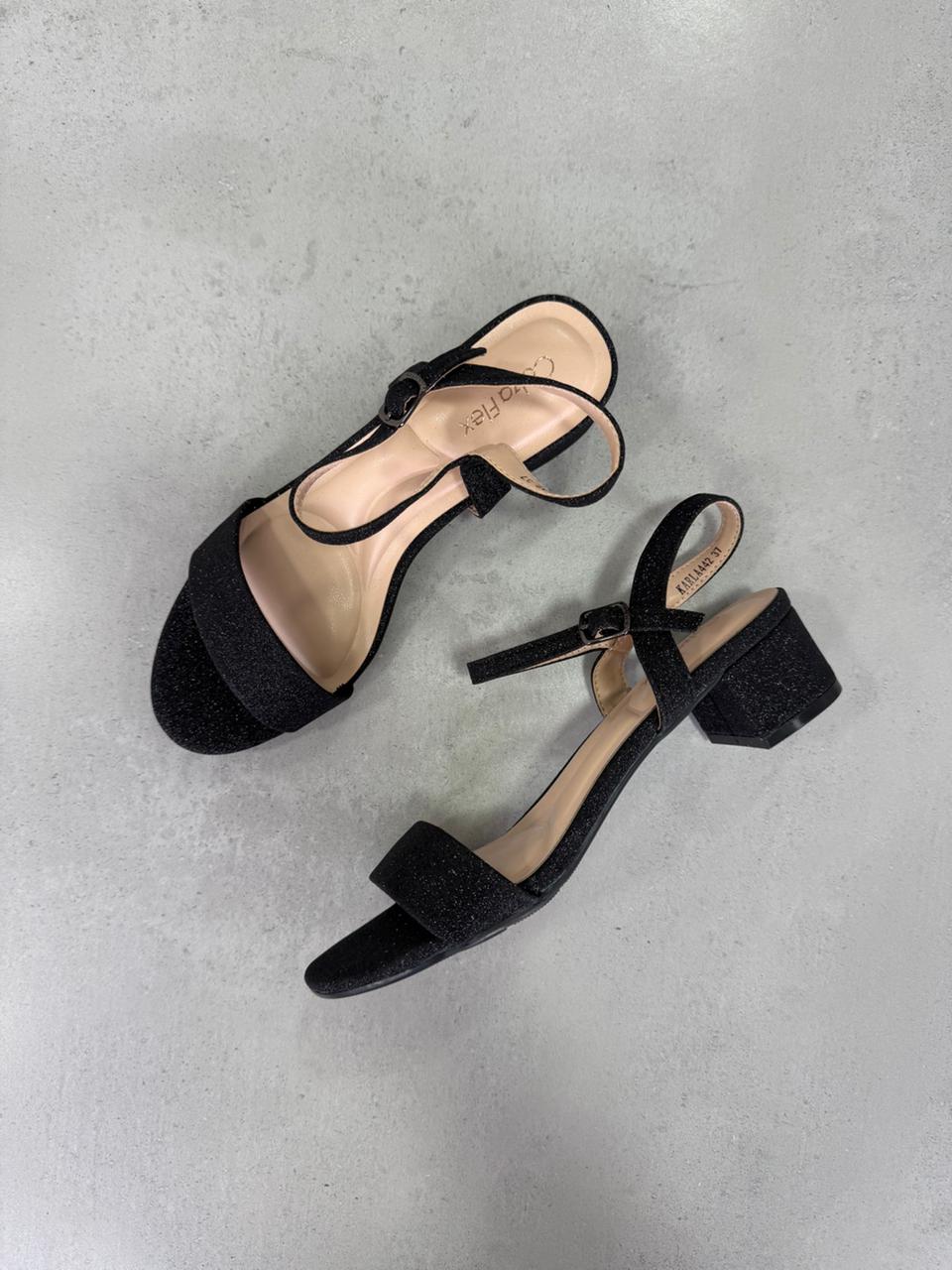 Sandalias Glamour Glitter 14246 Con Pulsera Ajustable Al Tobillo Y Tacón Bajo Cuadrado Con Acabado Brillante