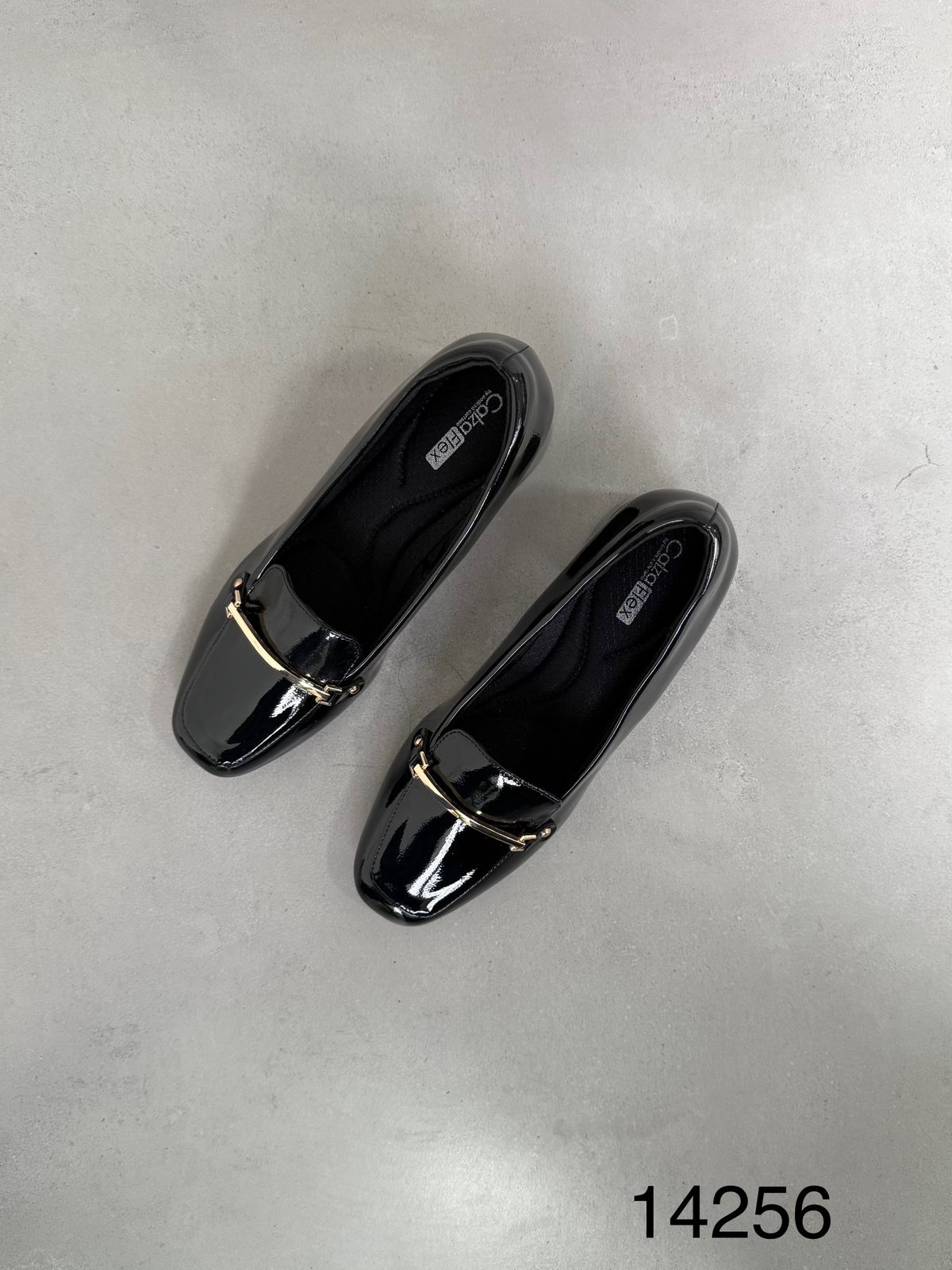 Zapatos De Tacón Medio Charol Dorado 14256 Elegancia Y Confort Para Cualquier Ocasión