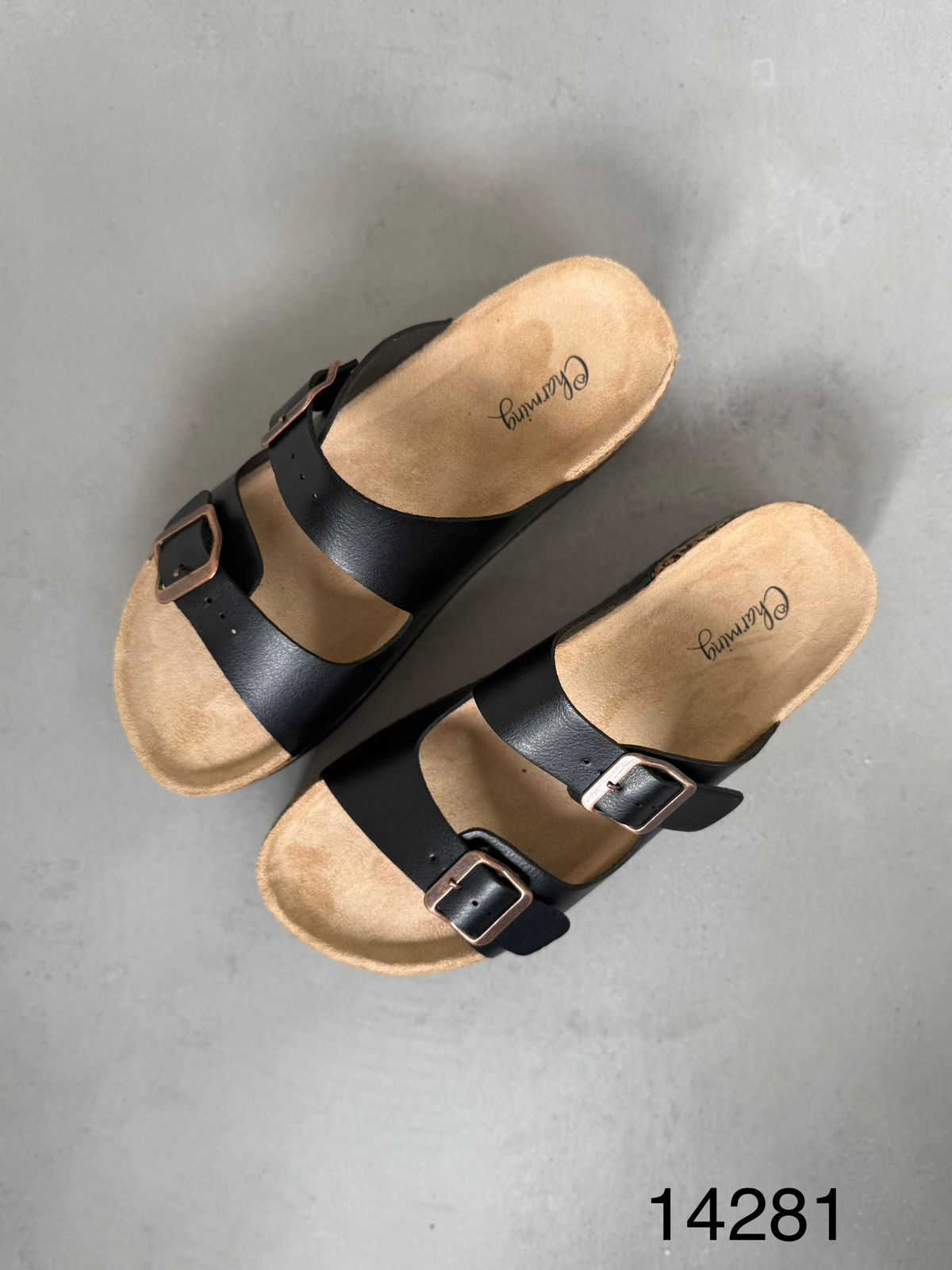 Sandalia Negra Con Plataforma Y Doble Hebilla Metálica En Dos Correas Y Suela De Corcho – 14281