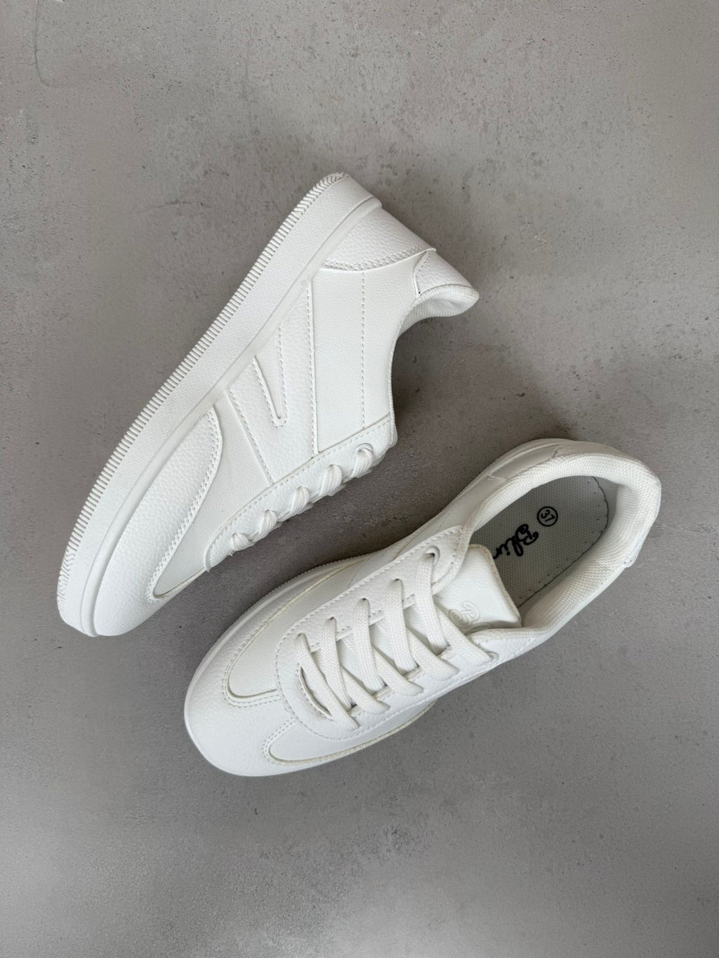 Tenis 14444