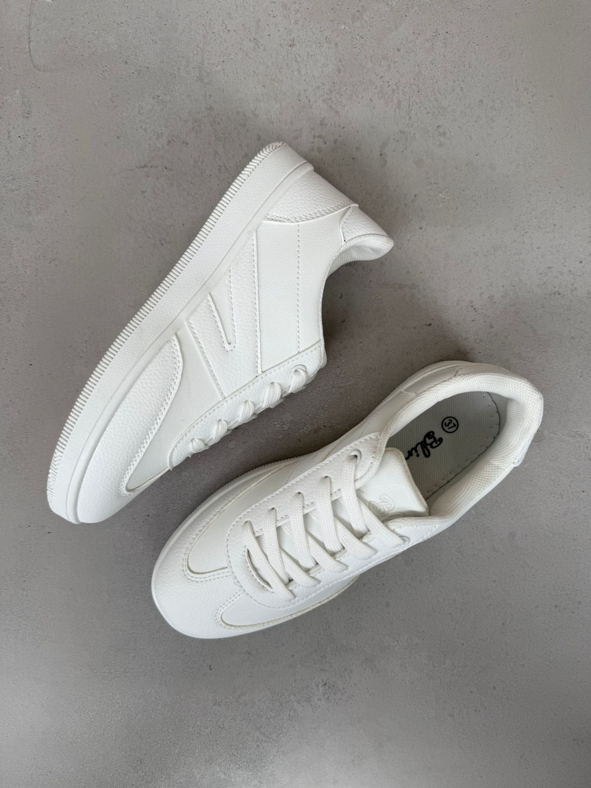 Tenis 14444