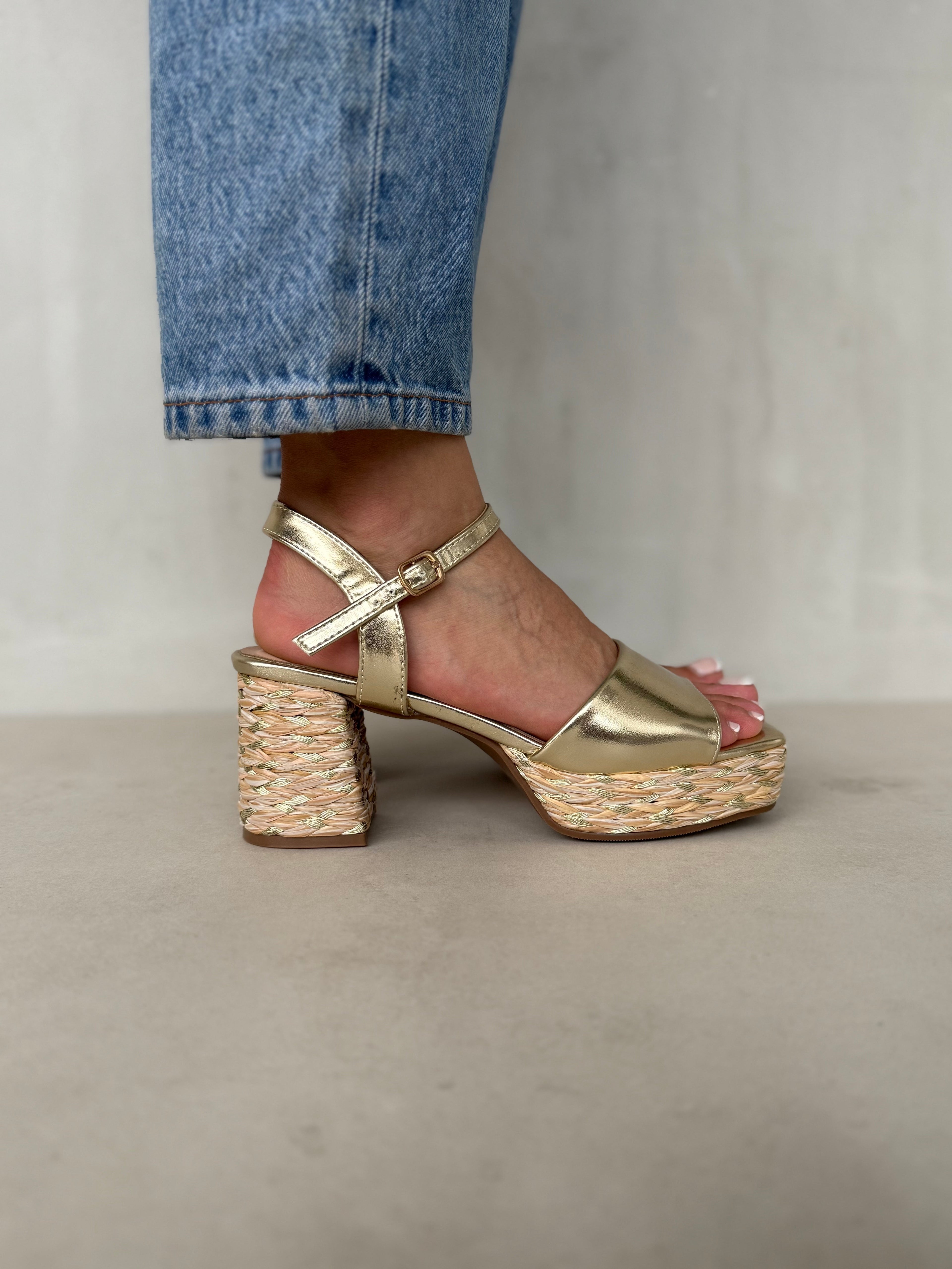 Sandalias De Tacón Con Plataforma Y Tacón Cubierto En Yute Natural Marrón – 13750