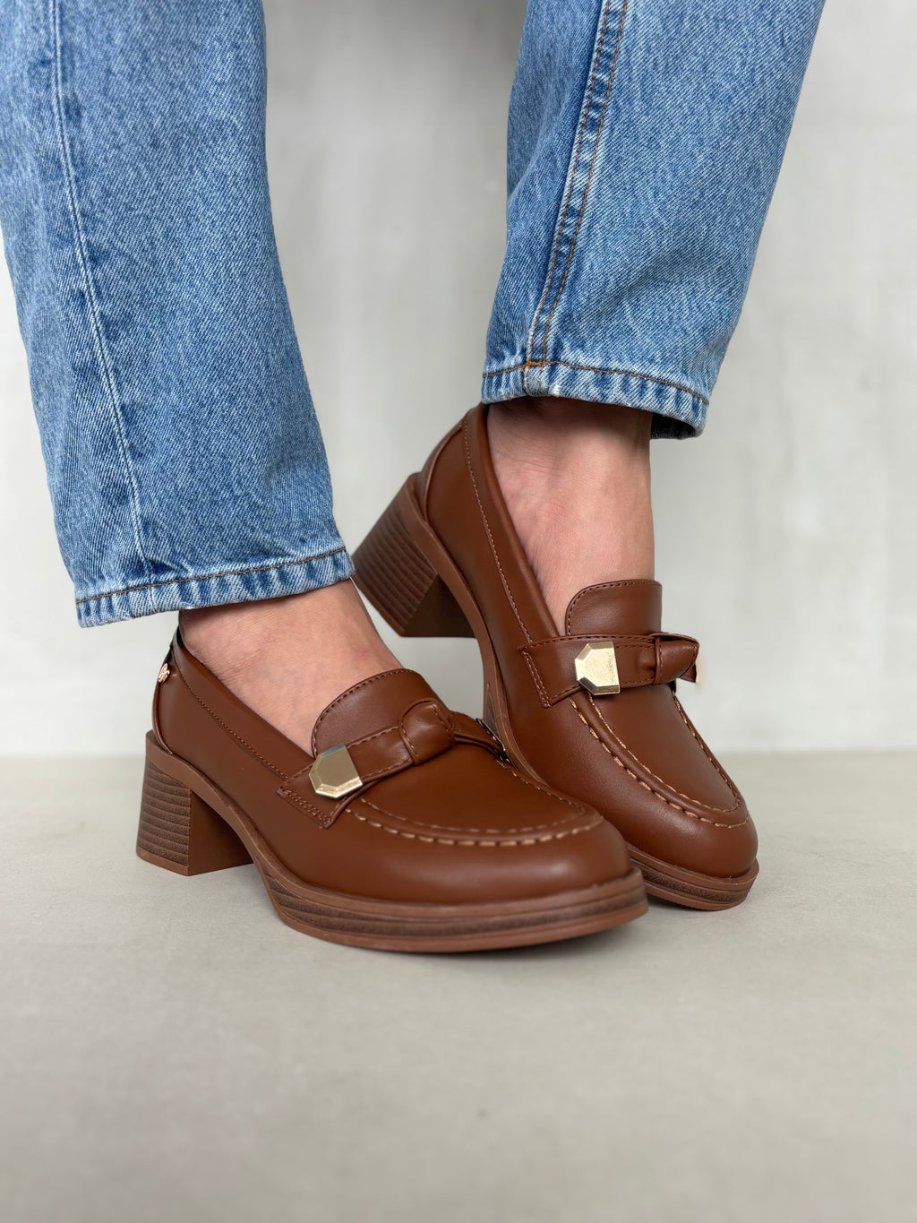 Mocasines De Tacón Rosa Detallista 14007 Con Tacón Bloque Medio Para Estabilidad Y Confort