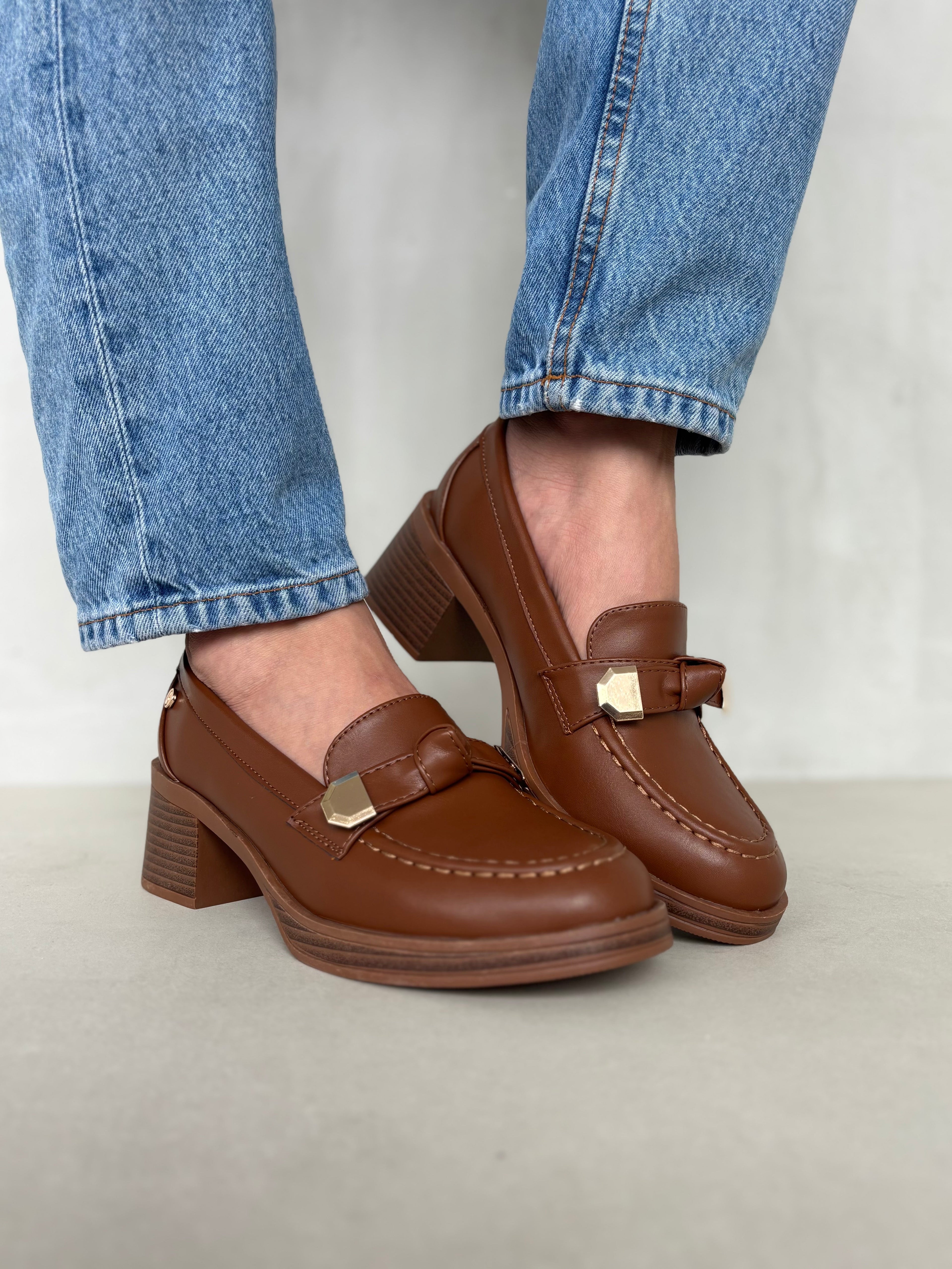 Mocasines De Tacón Rosa Detallista 14007 Con Tacón Bloque Medio Para Estabilidad Y Confort