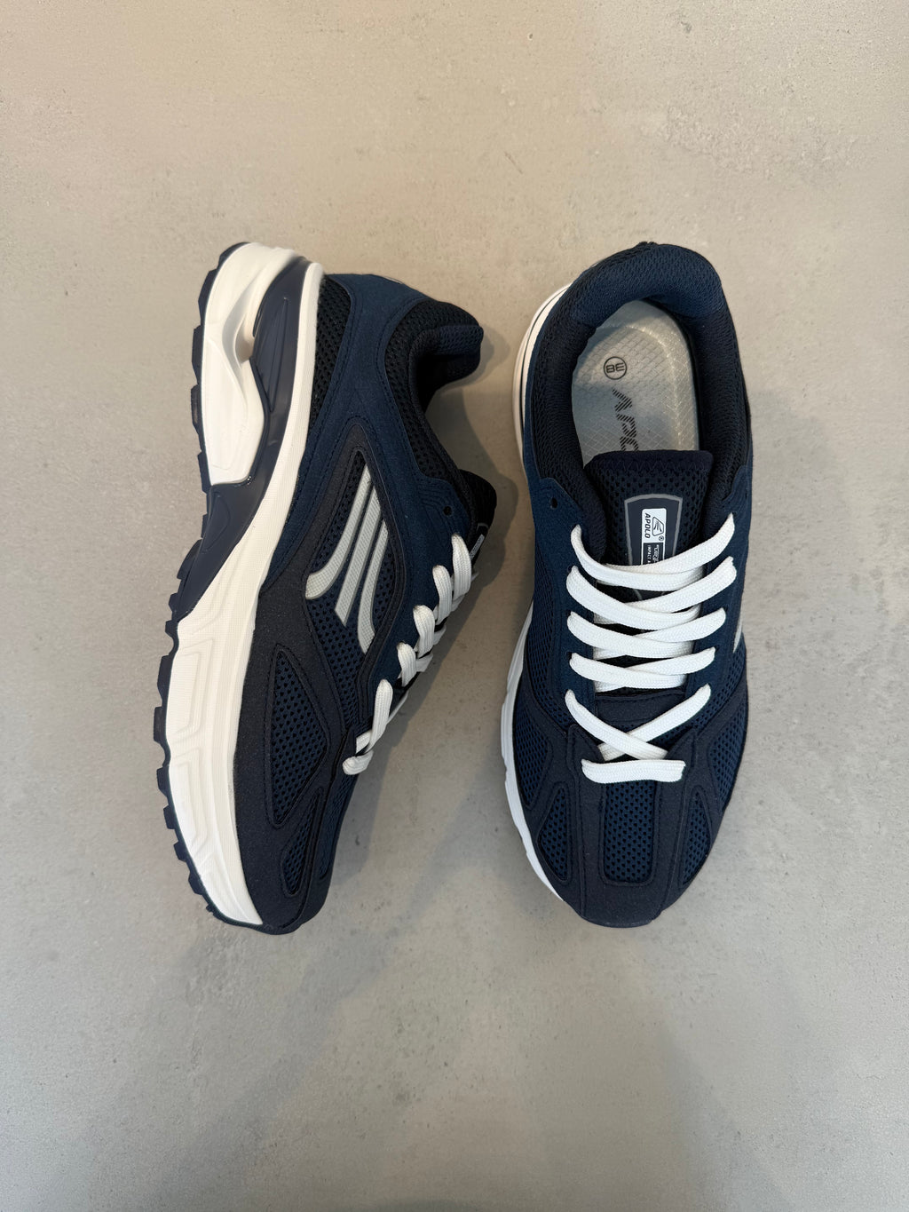 Tenis Para Hombre En Azul Intenso Con Construcción Pensada Para Caminar Y Versátil - 14642