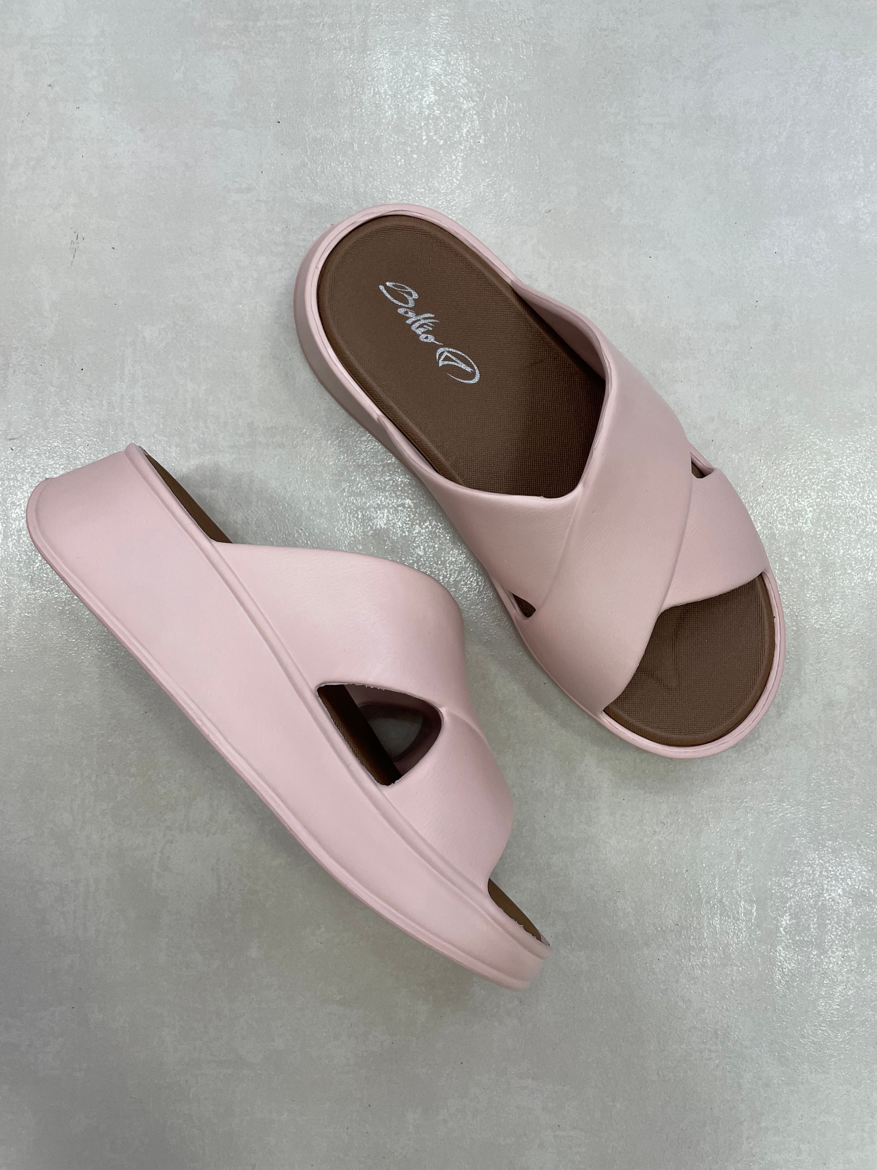 Sandalias Slider Rosadas 14377 Con Tiras Cruzadas Y Plataforma Ligera Para Dama, Estilo Moderno Y Máxima Comodidad