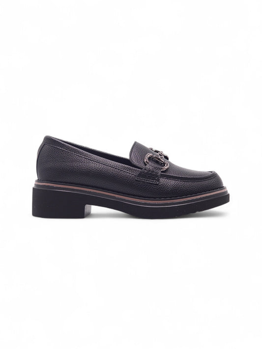14067-Mocasines con Tacón Bajo y Adorno Metálico