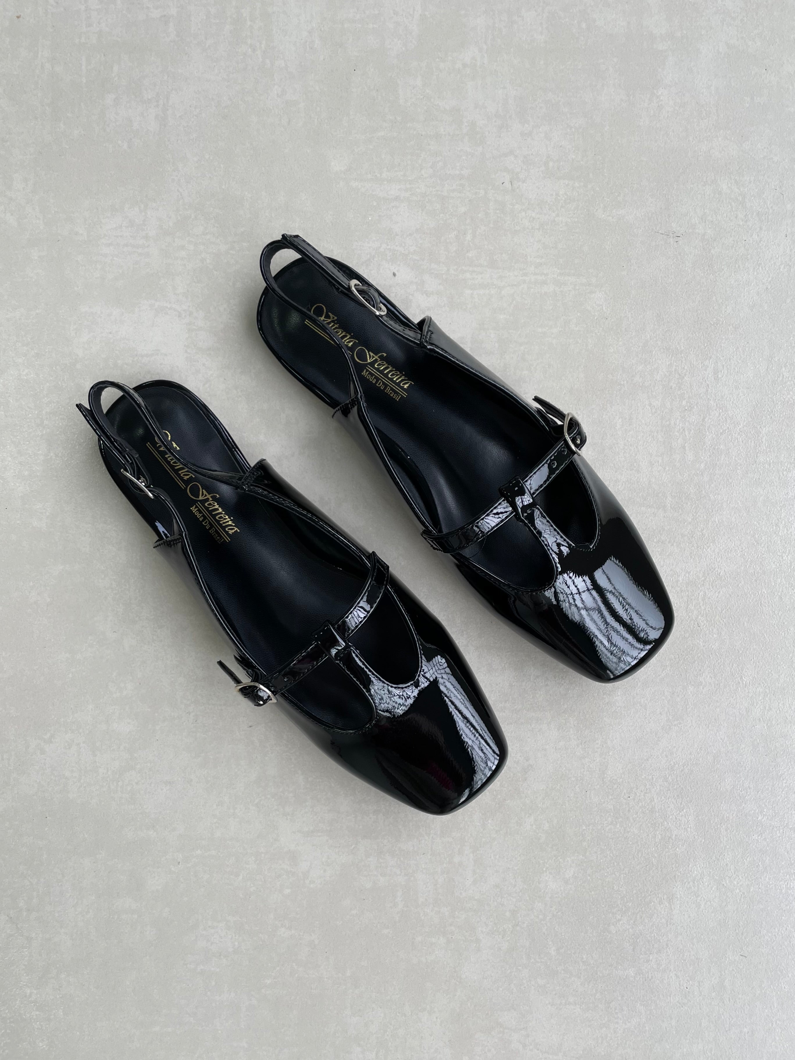 Bailarinas Negras Charol Hebilla Lateral 14454 Elegancia Y Comodidad En Delicado Brillo