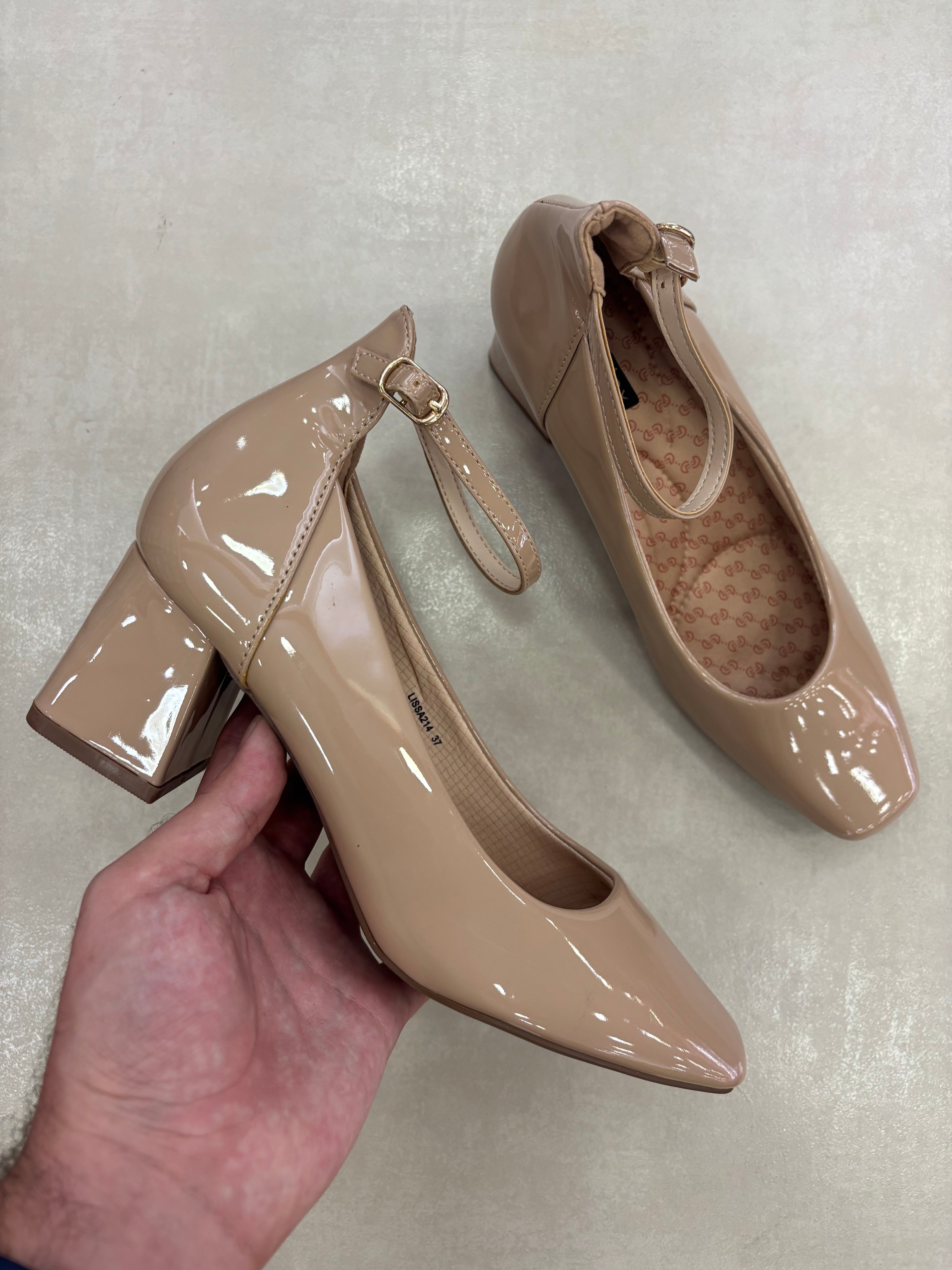 Zapatos de Tacón Cuadrado Charol Rosado Pulsera 11629 Estilo Romántico y Femenino