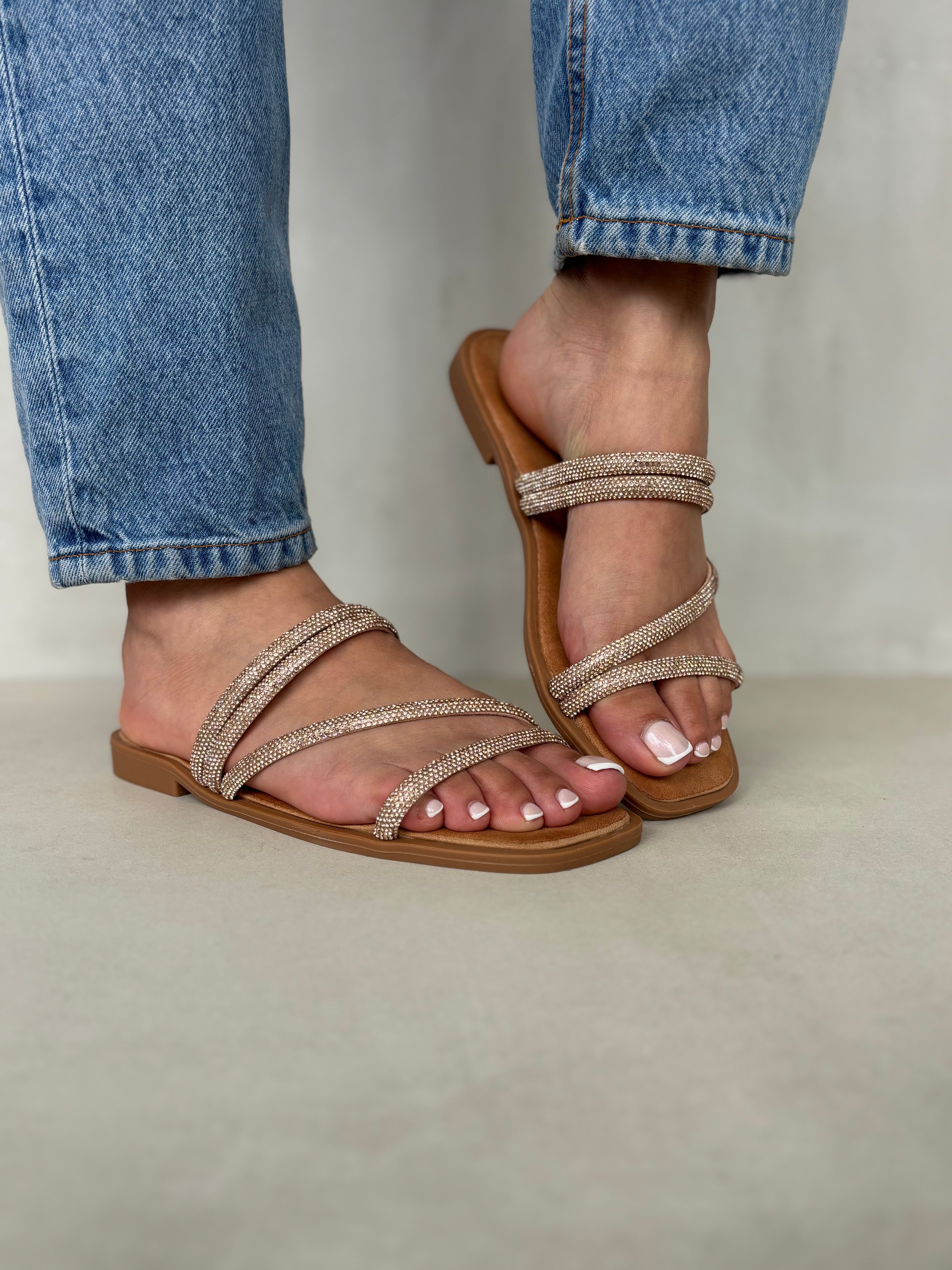 Sandalias Rosé Gold Brillantes Punta Cuadrada 14471 Elegancia Sutil Para Cada Ocasión