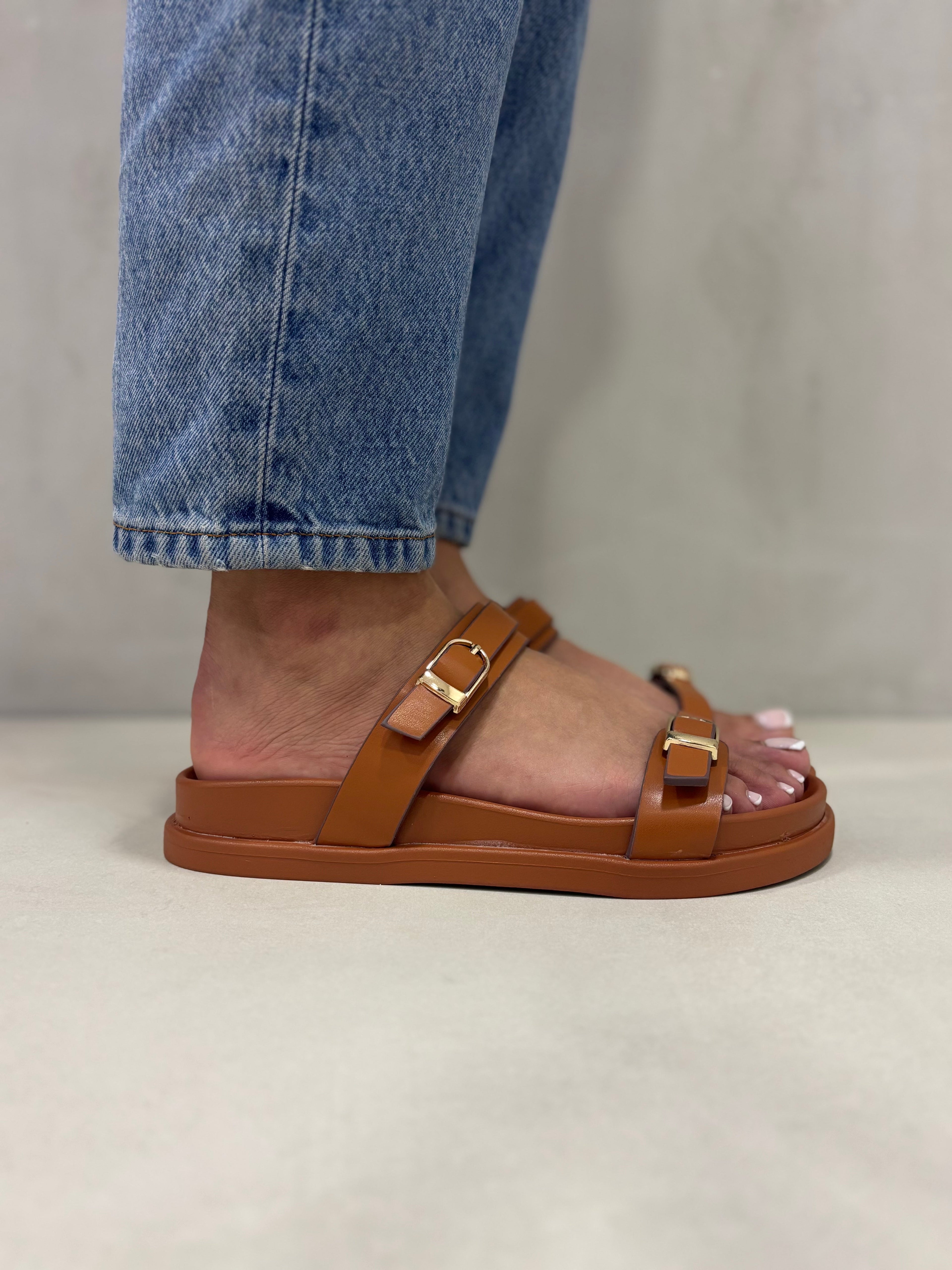 Sandalias Doble Hebilla 14485 Con Suela Ergonómica Y Comodidad Natural Para Todo El Día