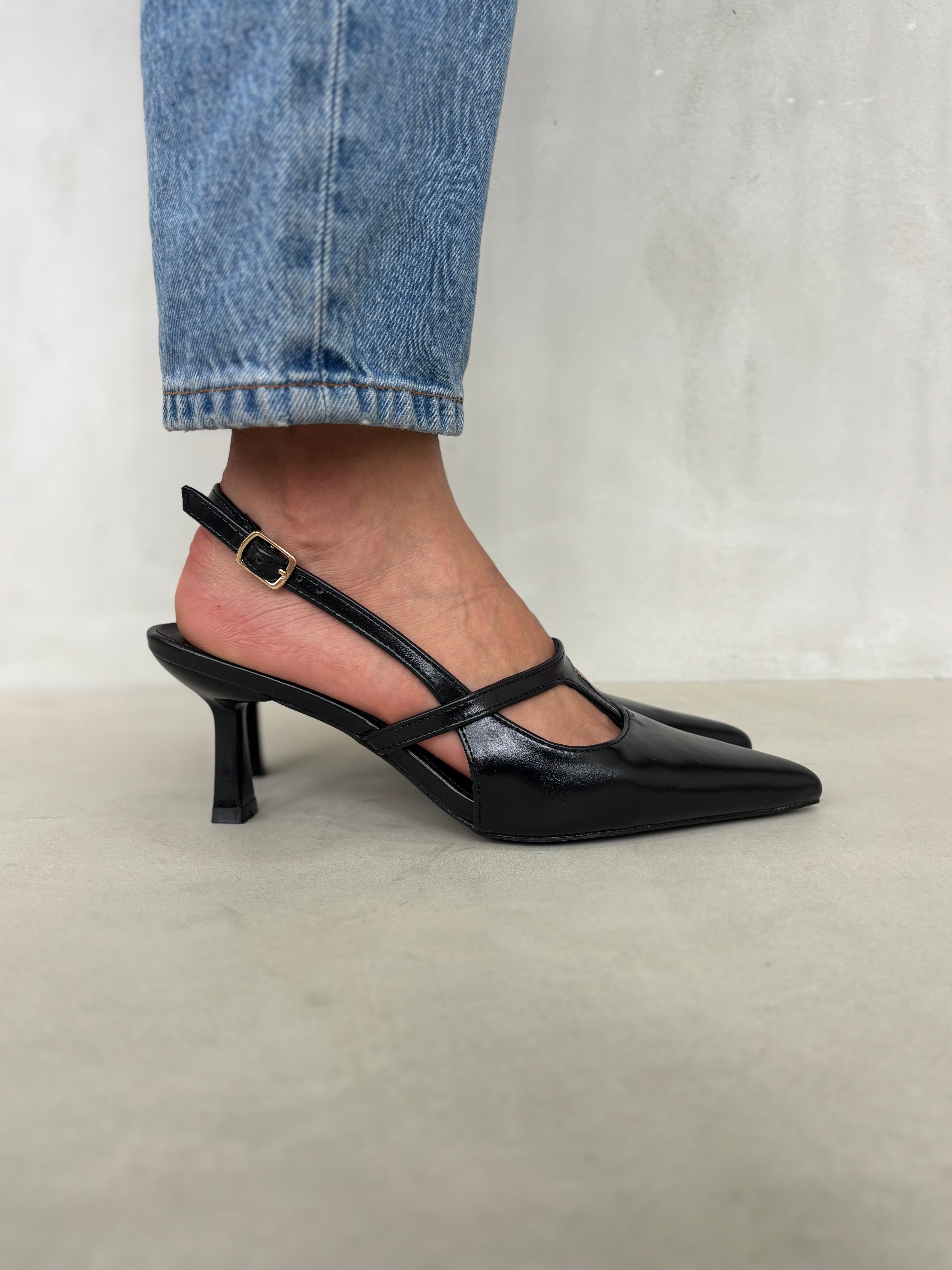 Zapatos Negros De Tacón Medio Correa Cruzada 14426 Elegancia Sutil Y Estabilidad En Cada Ocasión