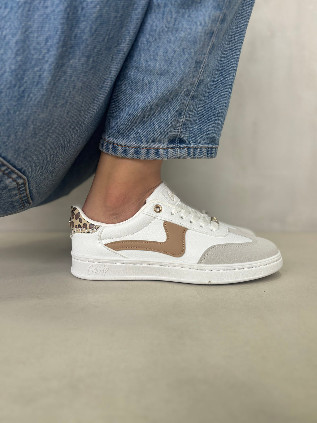 Zapatillas Animal Print Beige 14317 Estilo Chic Y Contemporáneo Para Dama Moderna