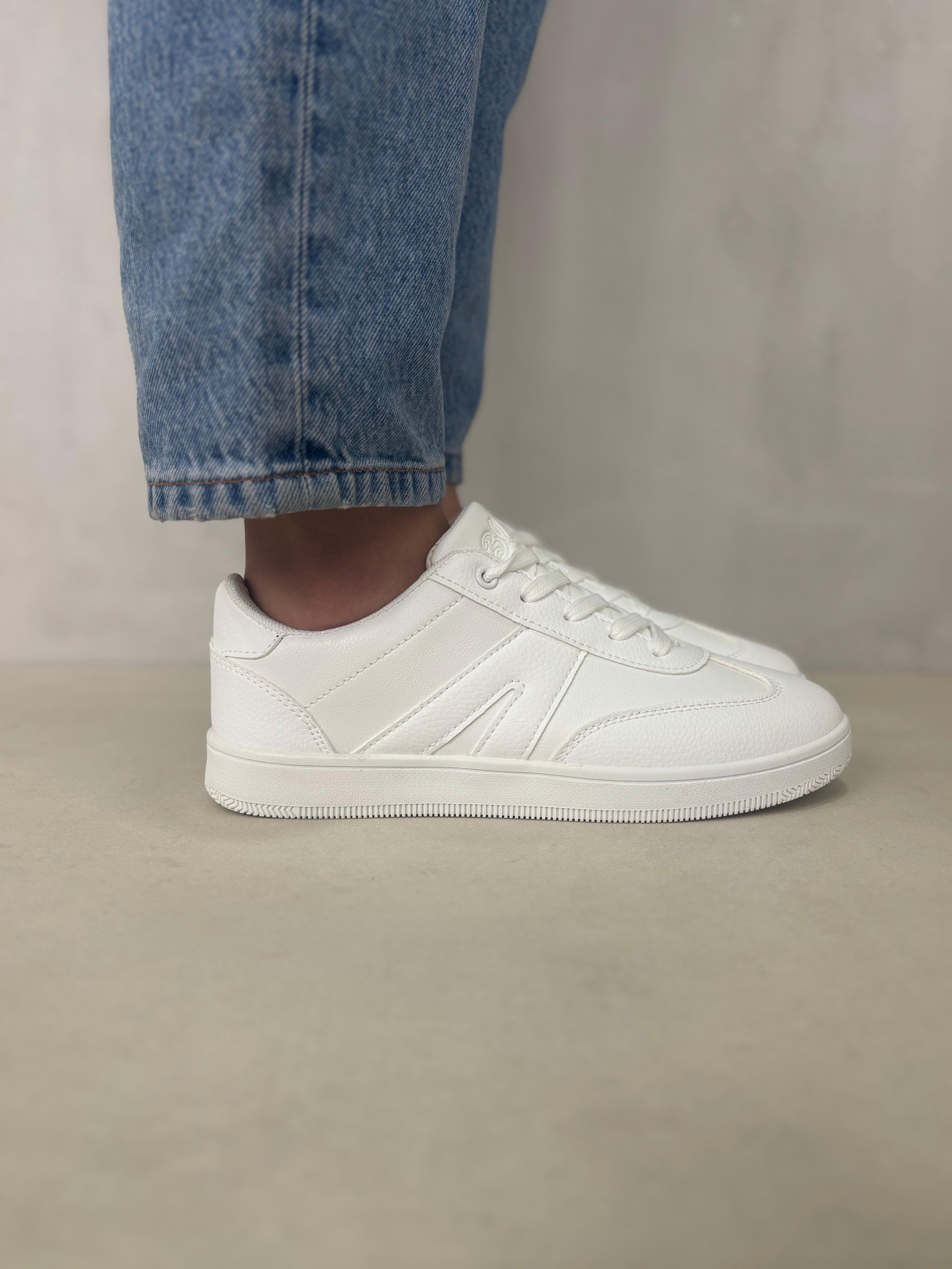 Tenis 14444
