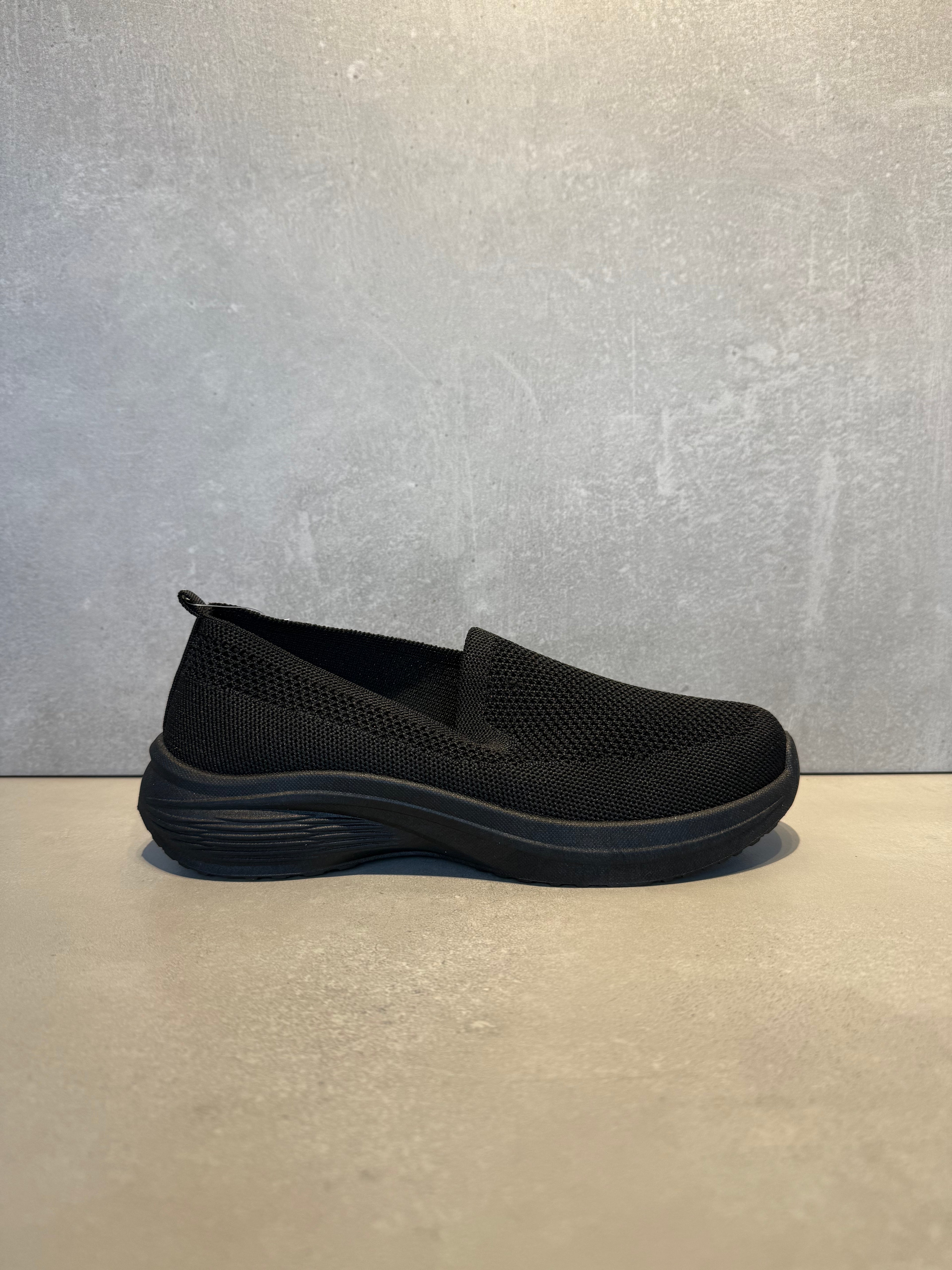 Tenis 2075