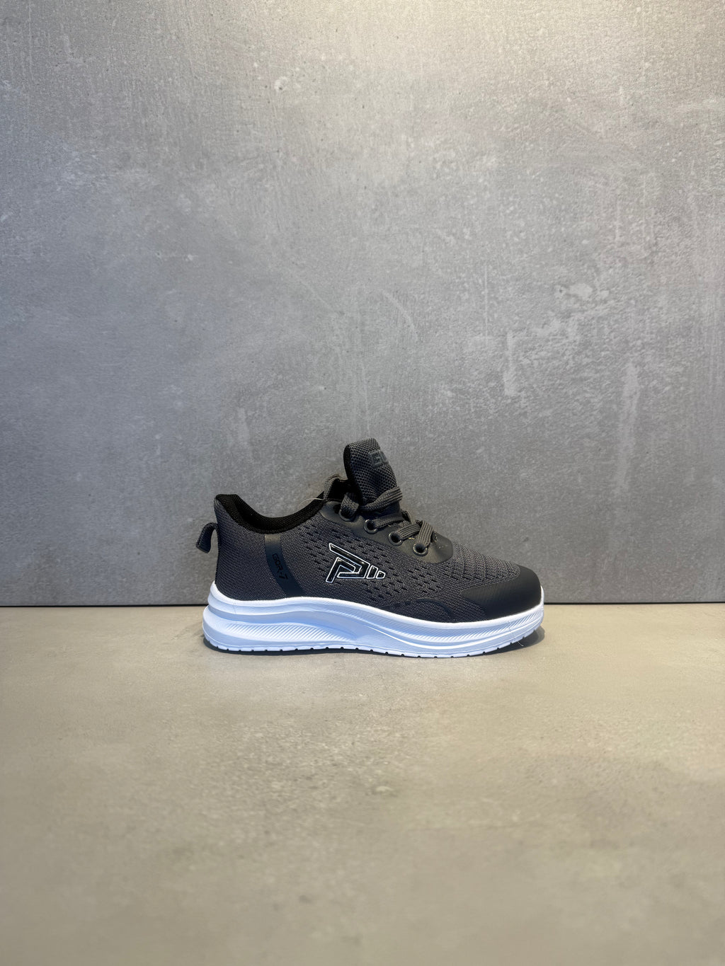 Tenis 2073