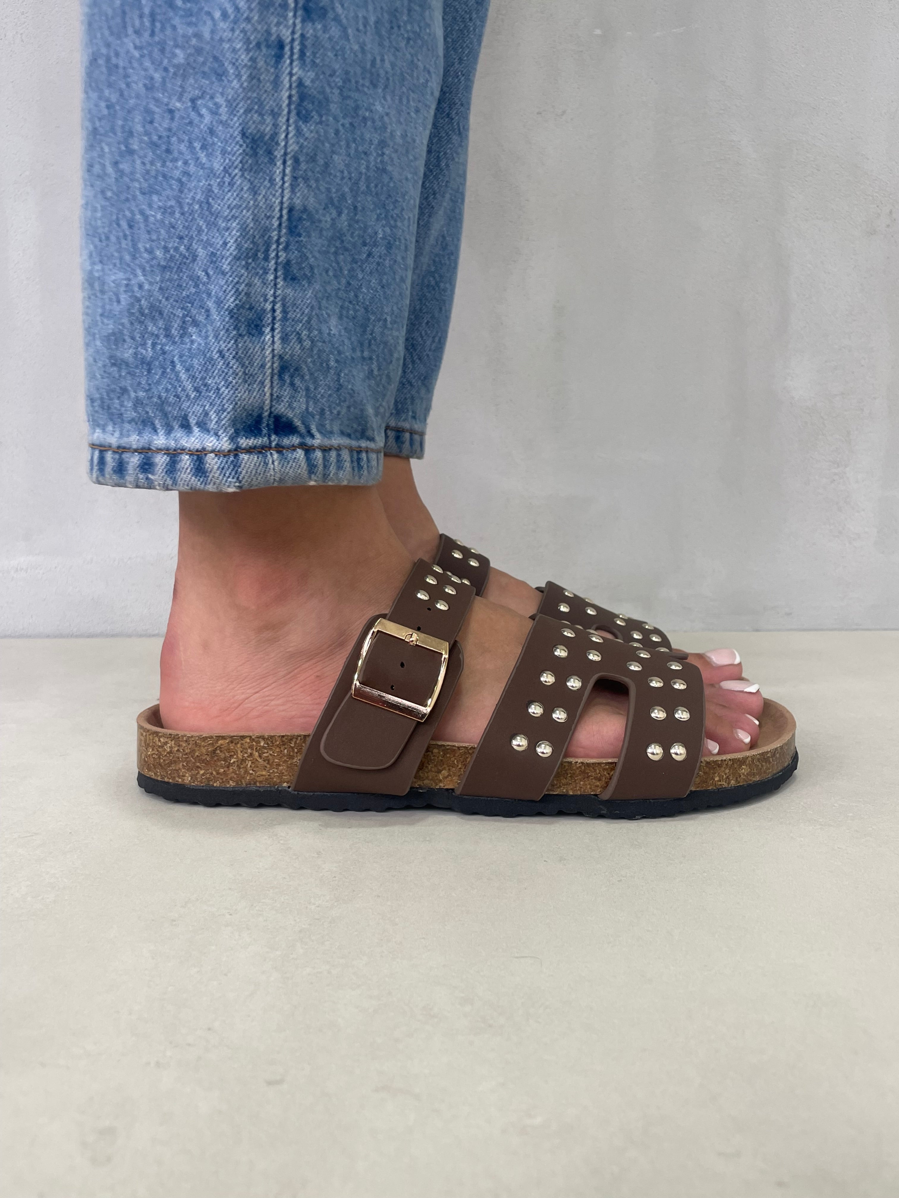 Sandalias Triple Hebilla Mujer 14114 Con Plantilla Anatómica Y Suela Antideslizante Para Mayor Comodidad