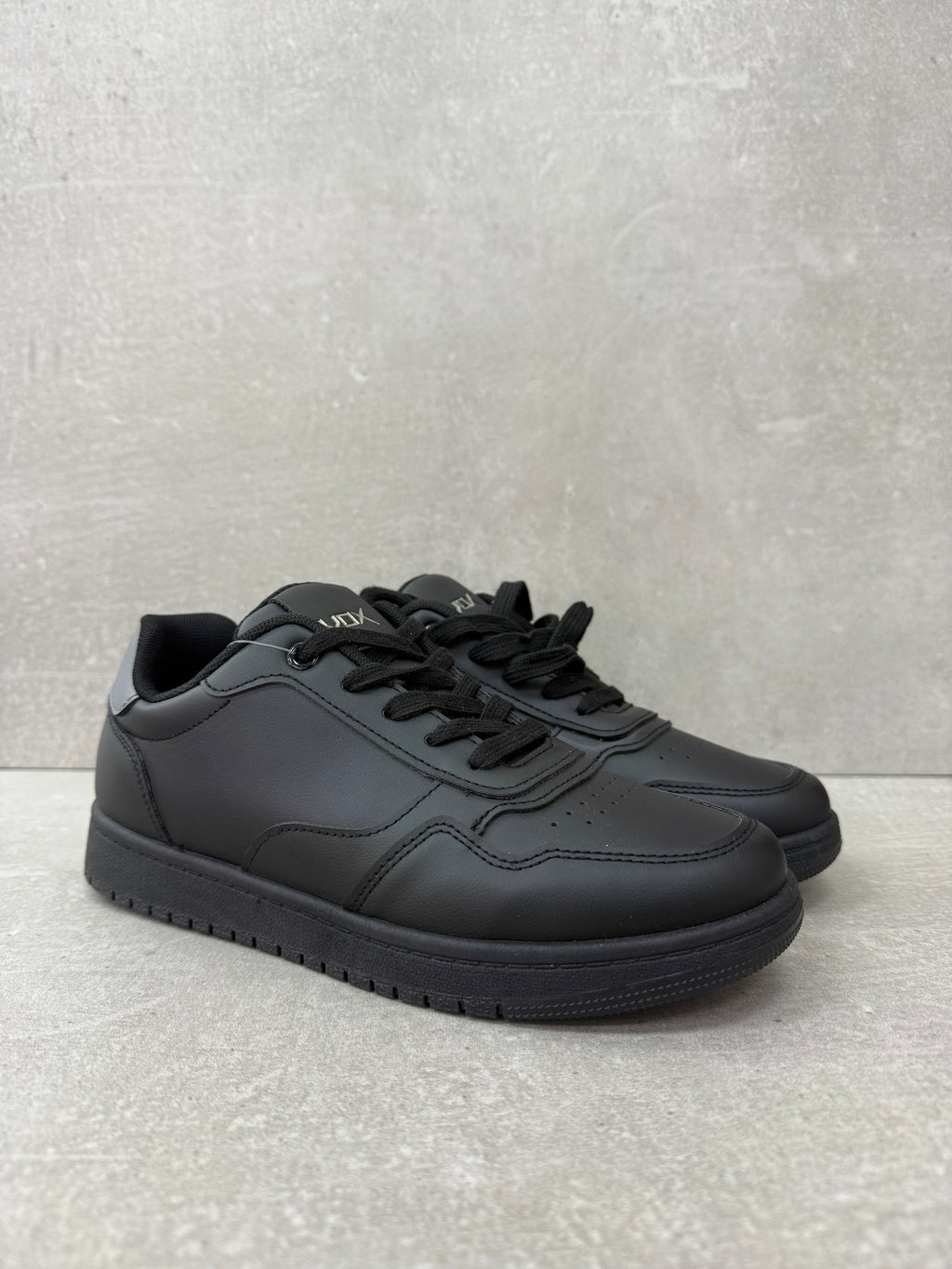 Tenis 2065