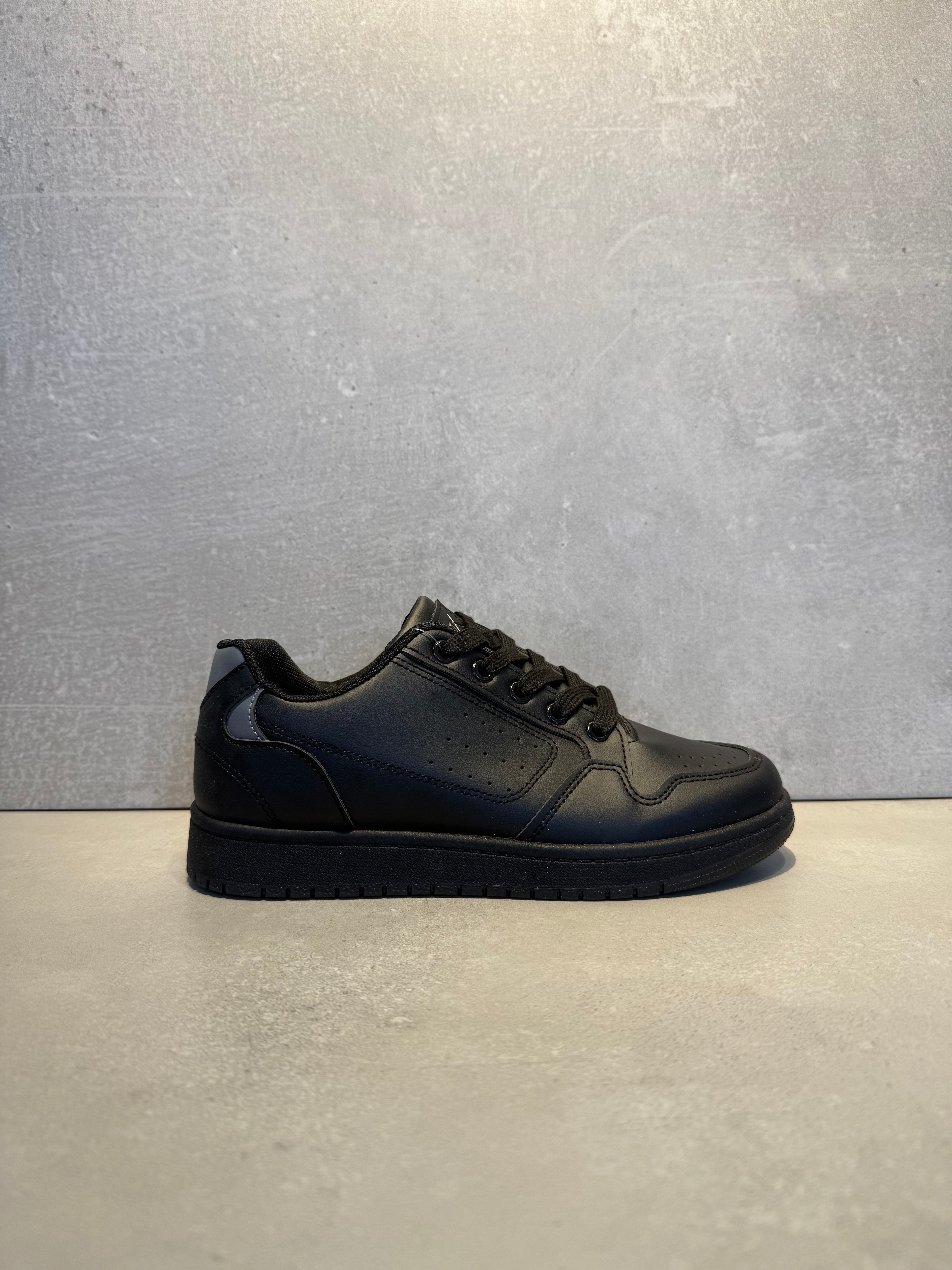 Tenis 2064