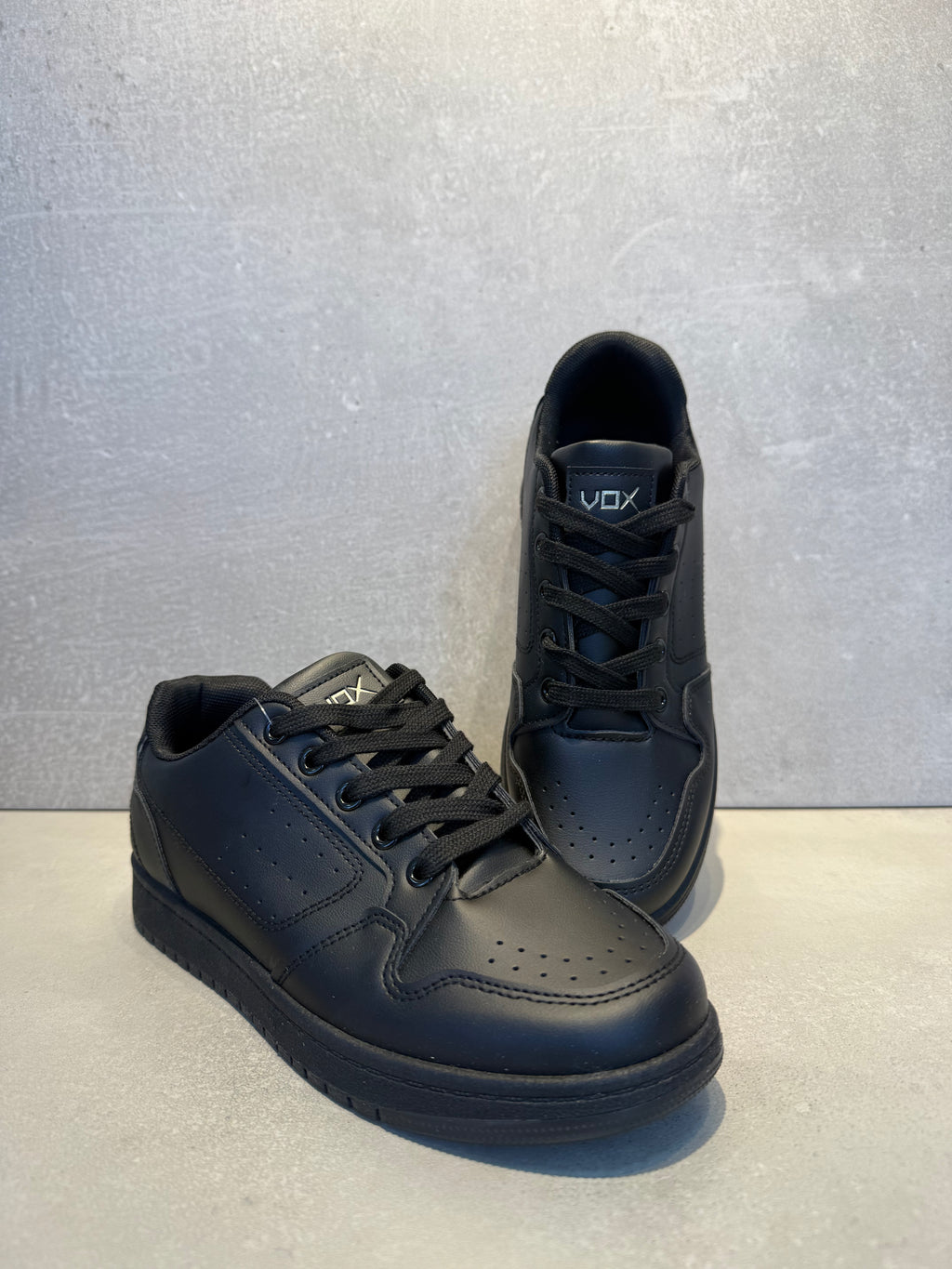 Tenis 2064